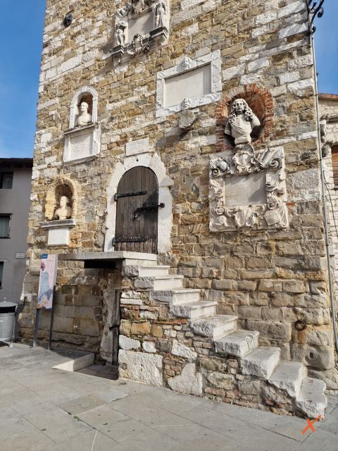 I gradini di accesso