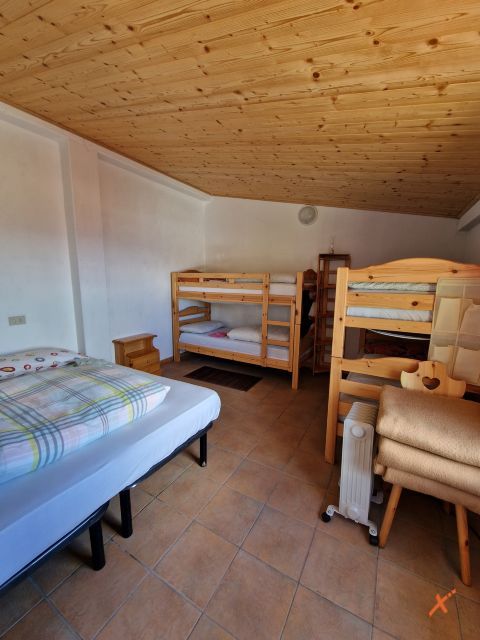 interni-e-camere-malga-chiadinas-explorerfvg (3)