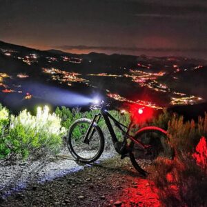 E-MTB NIGHT Experience: tramonto e notturna in bicicletta elettrica con spaghettata finale