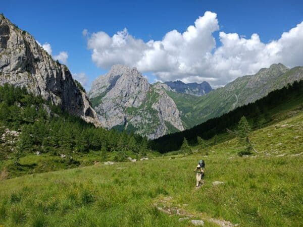 Trekking guidato di 3 giorni lungo la Traversata Carnica con pernottamento in rifugio - immagine 3