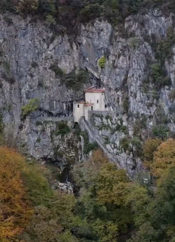 Visit to the cave and church of San Giovanni d'Antro